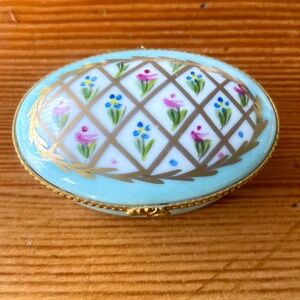 Antique Vintage Art Nouveau JD Limoges Floral Porcelain Trinket Box